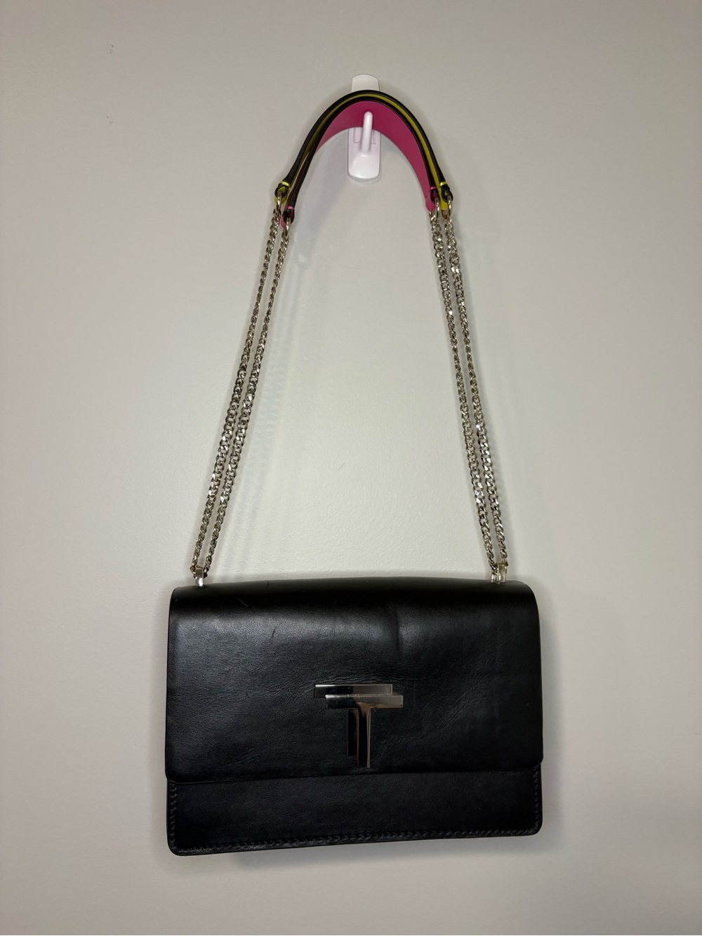Trina Turk Black Box Leather Shoulder Bag/Crossbody. Multicoloured & Chain Strap